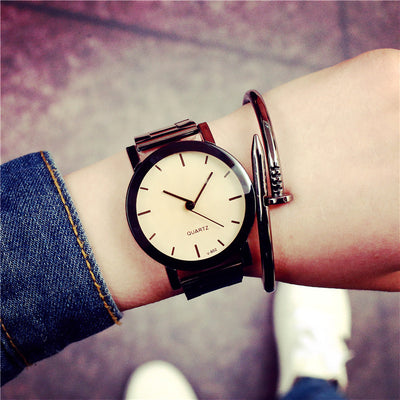 Student fashion trend couple watch